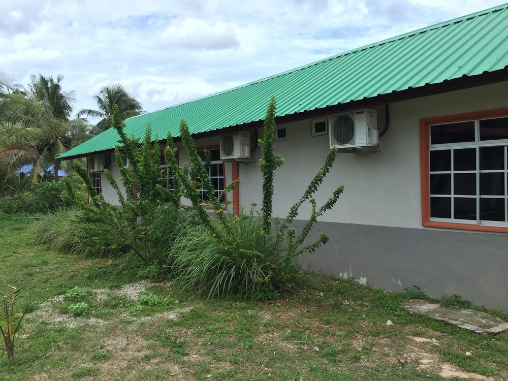Bohok Guesthouse Pantai Cenang (Langkawi) Luaran gambar