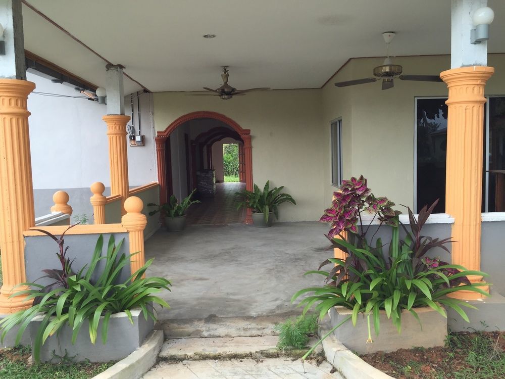 Bohok Guesthouse Pantai Cenang (Langkawi) Luaran gambar